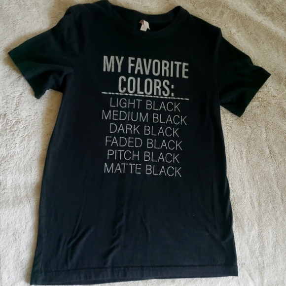 Black T-Shirt - Picture 1 of 4